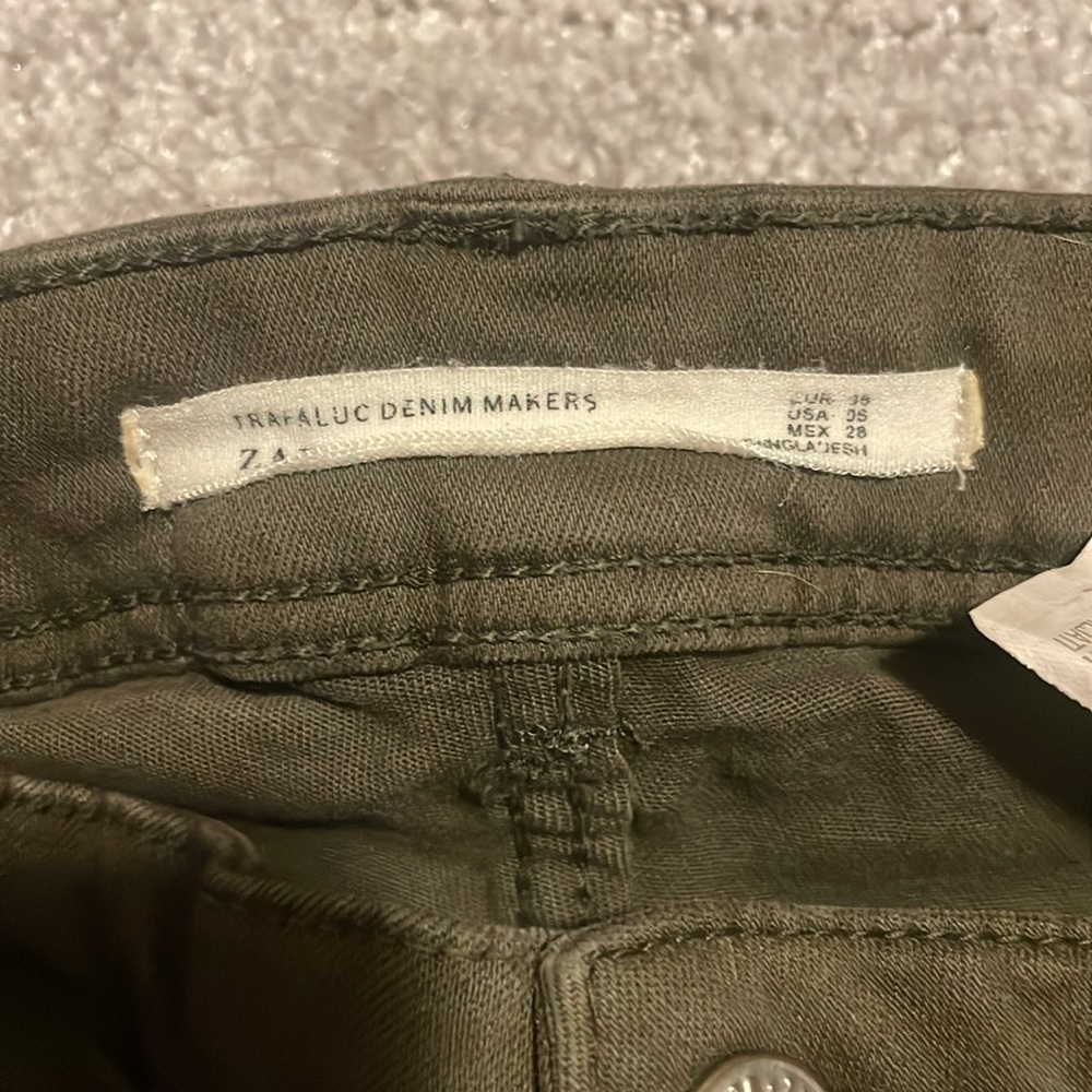 4 PAIRS OF ZARA TARAFLUC JEANS! Perfect condition! Size 4/6! - Picture 6 of 17